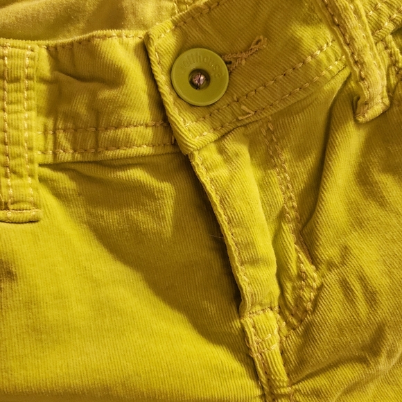 HP👖Dollhouse Lemon-Lime Skinny Corduroy Jean - Picture 4 of 8